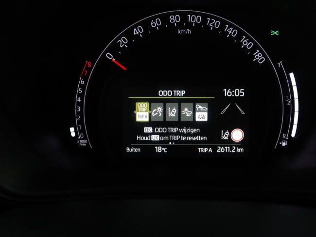 Toyota Aygo X - 1.0 VVT-i MT Play