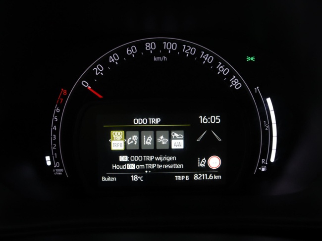 Toyota Aygo X - 1.0 VVT-i MT Play