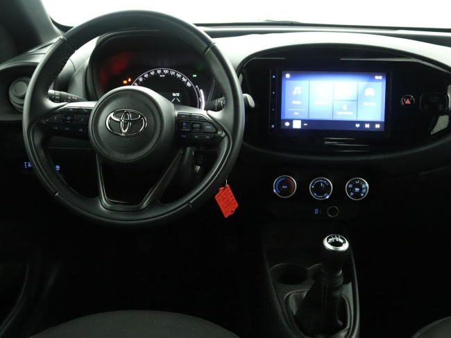 Toyota Aygo X - 1.0 VVT-i MT Play