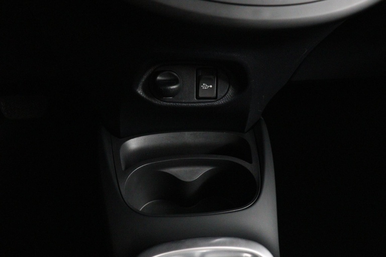 Toyota Yaris - 1.5 Hybrid Executive 44