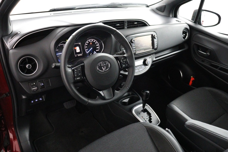Toyota Yaris - 1.5 Hybrid Executive 48