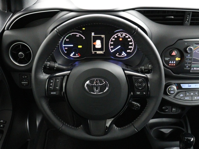 Toyota Yaris - 1.5 Hybrid Executive