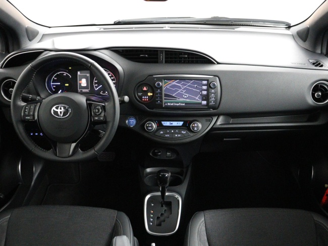 Toyota Yaris - 1.5 Hybrid Executive