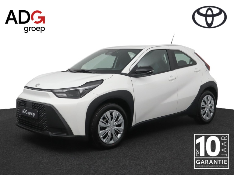 Toyota Aygo X - Hybrid 115 play 1