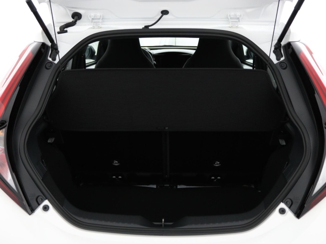 Toyota Aygo X - Hybrid 115 play