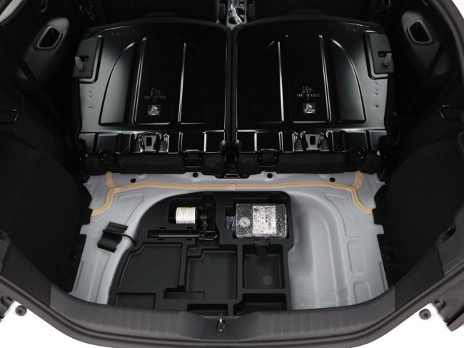 Toyota Aygo X - Hybrid 115 play