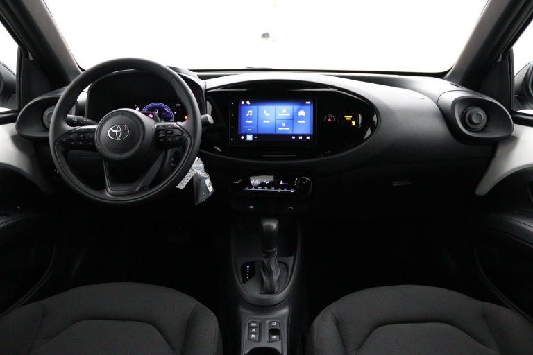 Toyota Aygo X - Hybrid 115 play 4