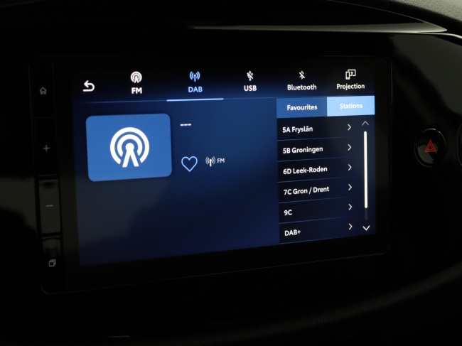 Toyota Aygo X - Hybrid 115 play