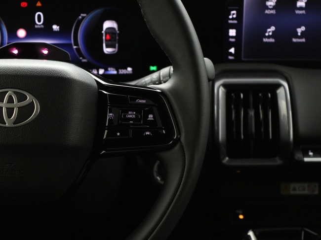 Toyota Urban Cruiser - Executive 61 kWh