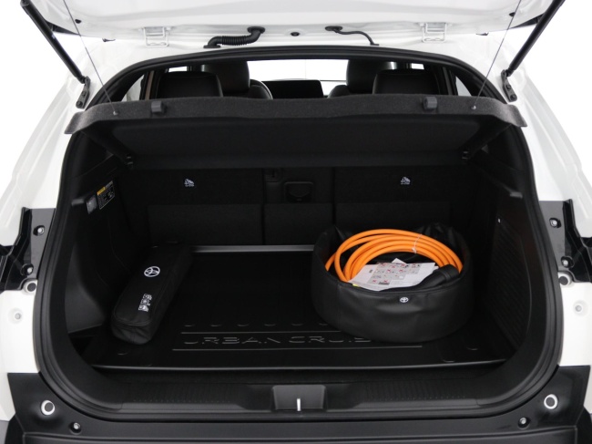 Toyota Urban Cruiser - Executive 61 kWh