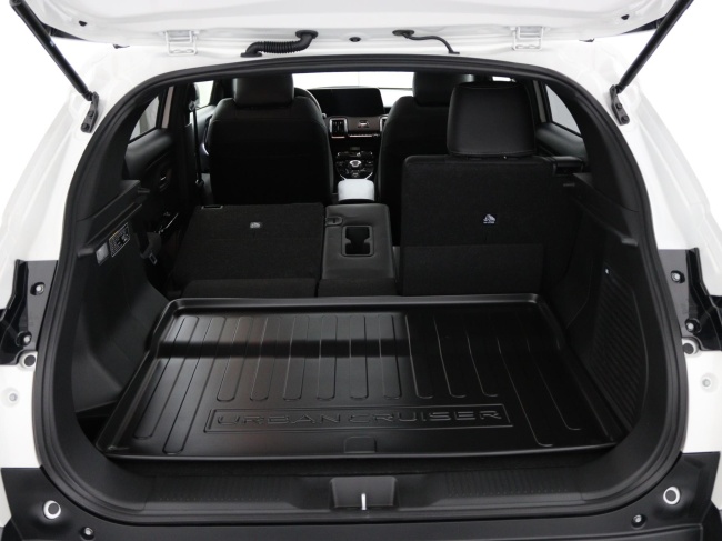 Toyota Urban Cruiser - Executive 61 kWh