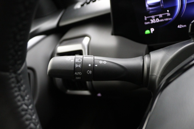 Toyota Urban Cruiser - Executive 61 kWh 30