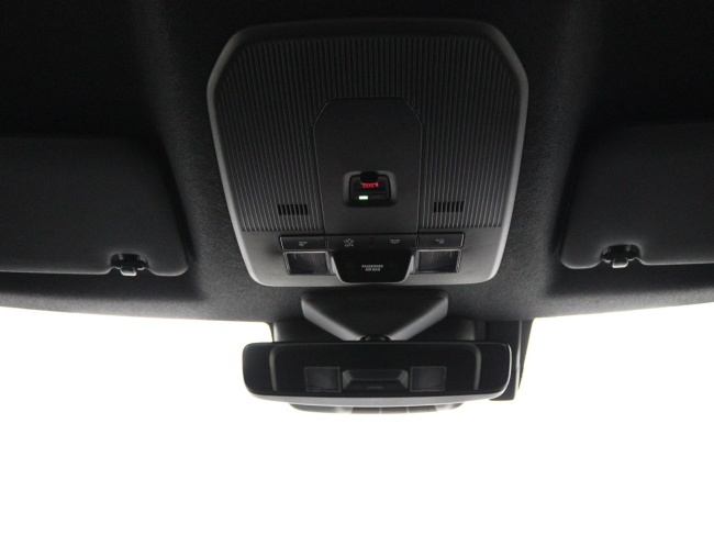 Toyota Urban Cruiser - Executive 61 kWh