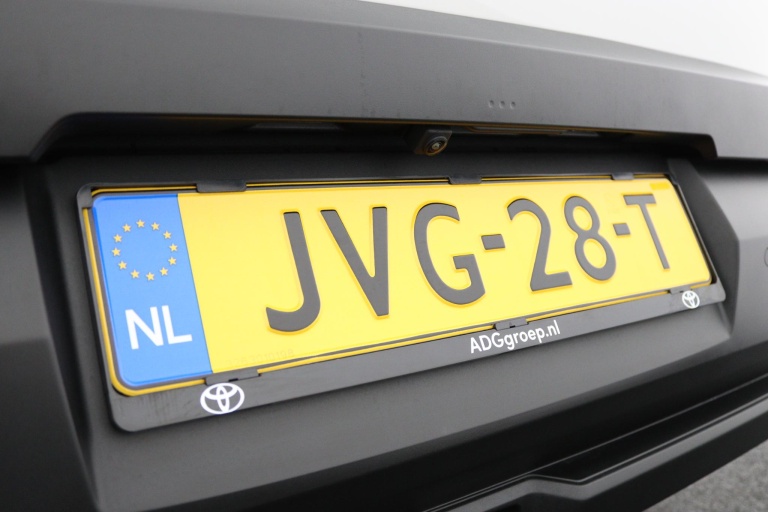 Toyota Urban Cruiser - Executive 61 kWh 38