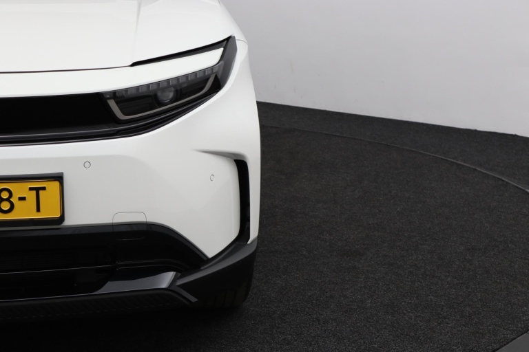 Toyota Urban Cruiser - Executive 61 kWh 40