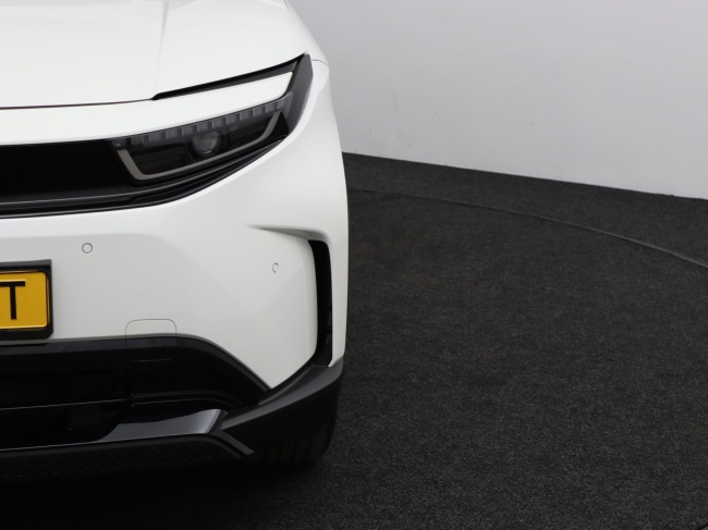 Toyota Urban Cruiser - Executive 61 kWh