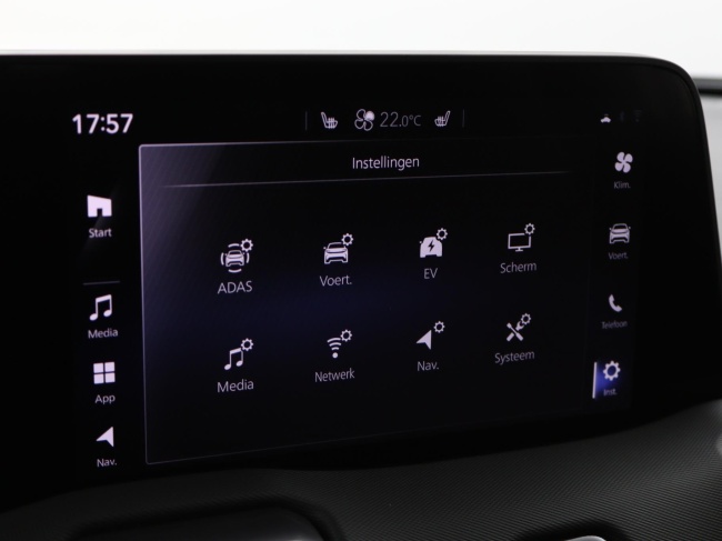 Toyota Urban Cruiser - Executive 61 kWh