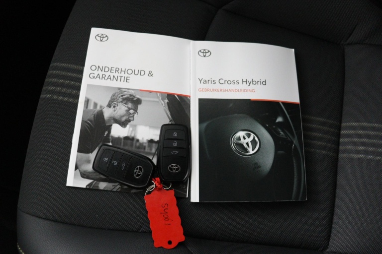 Toyota Yaris Cross - 1.5 Hybrid Adventure 11