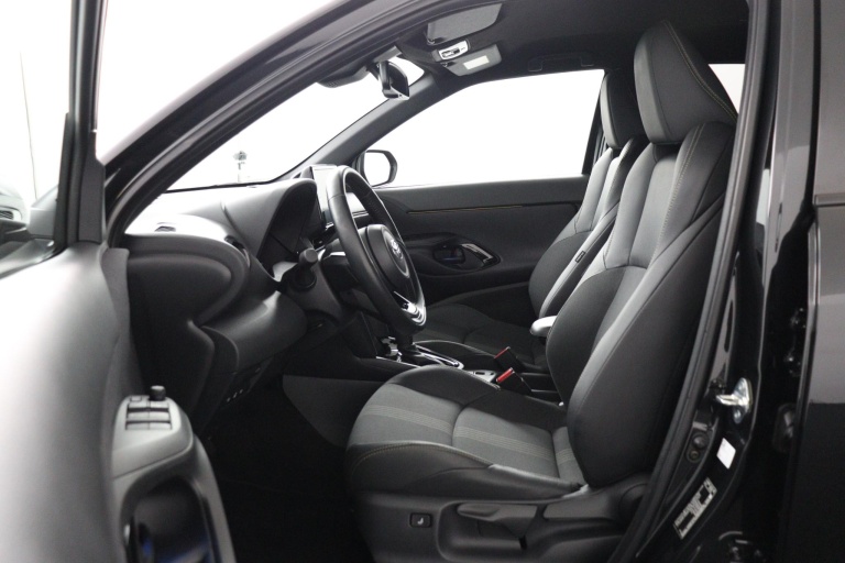 Toyota Yaris Cross - 1.5 Hybrid Adventure 17