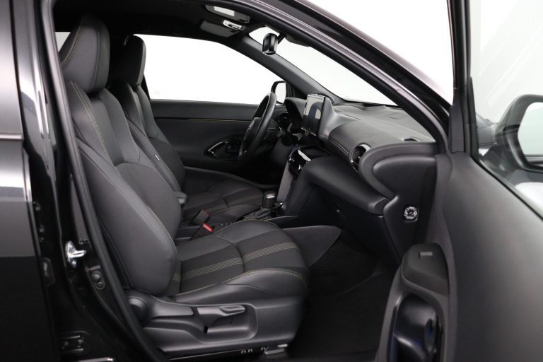 Toyota Yaris Cross - 1.5 Hybrid Adventure 22