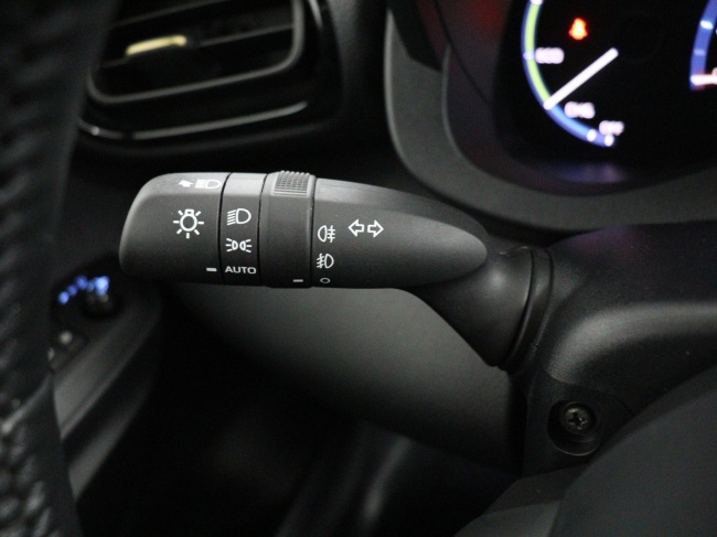 Toyota Yaris Cross - 1.5 Hybrid Adventure