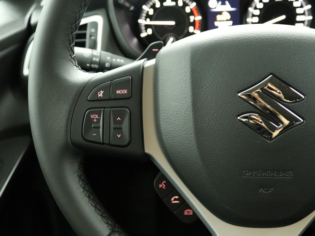 Suzuki S-Cross - 1.4 Boosterjet Select Hybrid