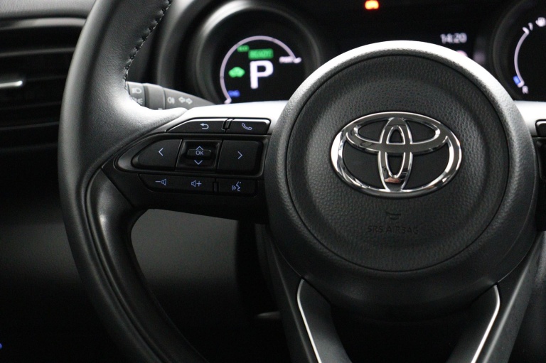 Toyota Yaris Cross - 1.5 Hybrid Active 19