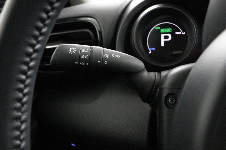 Toyota Yaris Cross - 1.5 Hybrid Active 28