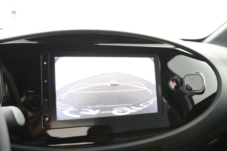 Toyota Aygo X - Hybrid 115 play 14