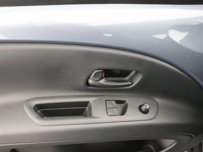 Toyota Aygo X - Hybrid 115 play