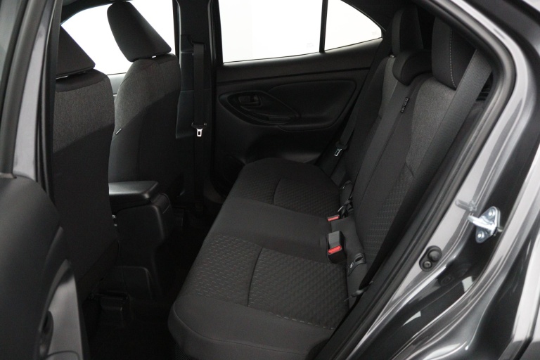 Toyota Yaris Cross - 1.5 Hybrid 130 Dynamic 18