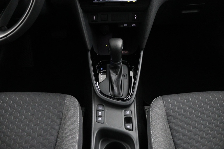 Toyota Yaris Cross - 1.5 Hybrid 130 Dynamic 26