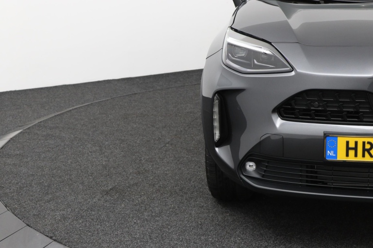 Toyota Yaris Cross - 1.5 Hybrid 130 Dynamic 35