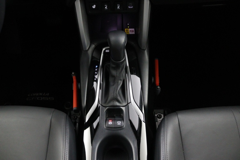 Toyota Corolla Cross - Hybrid 200 Executive 23