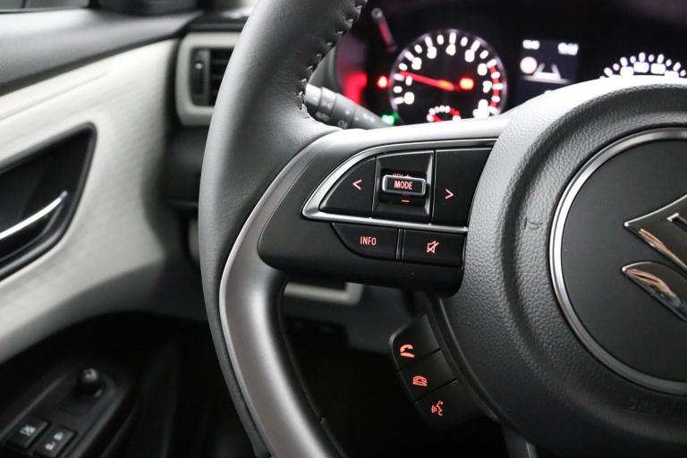 Suzuki Swift - 1.2 Select Smart Hybrid Automaat 18