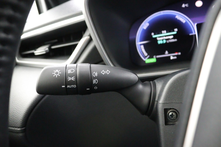 Toyota Corolla Cross - Hybrid 180 Dynamic 19