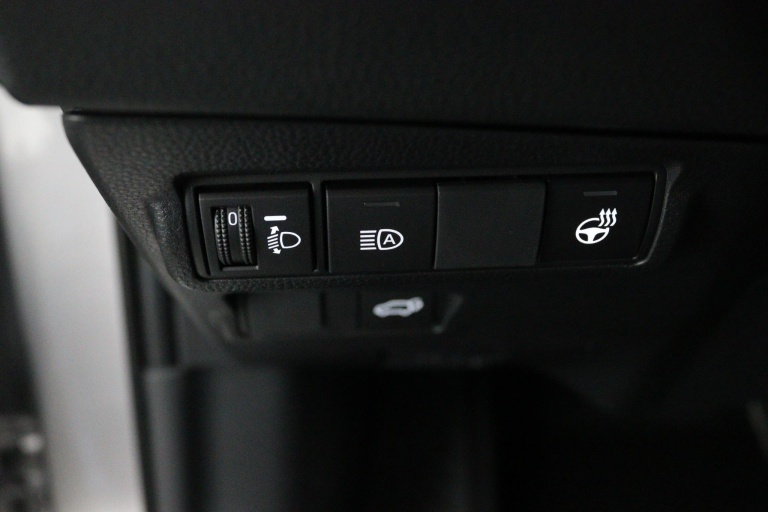 Toyota Corolla Cross - Hybrid 180 Dynamic 30