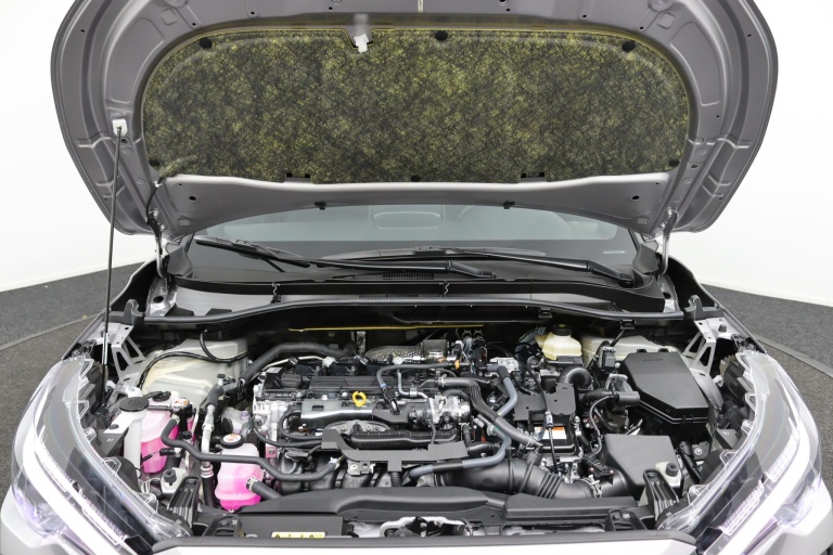 Toyota Corolla Cross - Hybrid 180 Dynamic 32