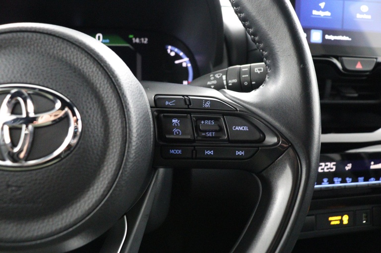 Toyota Yaris Cross - 1.5 Hybrid Dynamic Limited 19