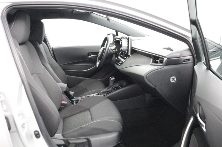 Toyota Corolla Touring Sports - 1.8 Hybrid Active 19