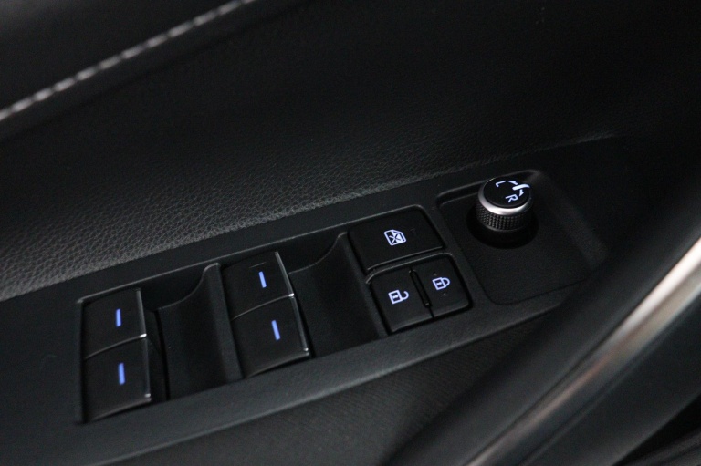 Toyota Corolla Touring Sports - 1.8 Hybrid Active 27