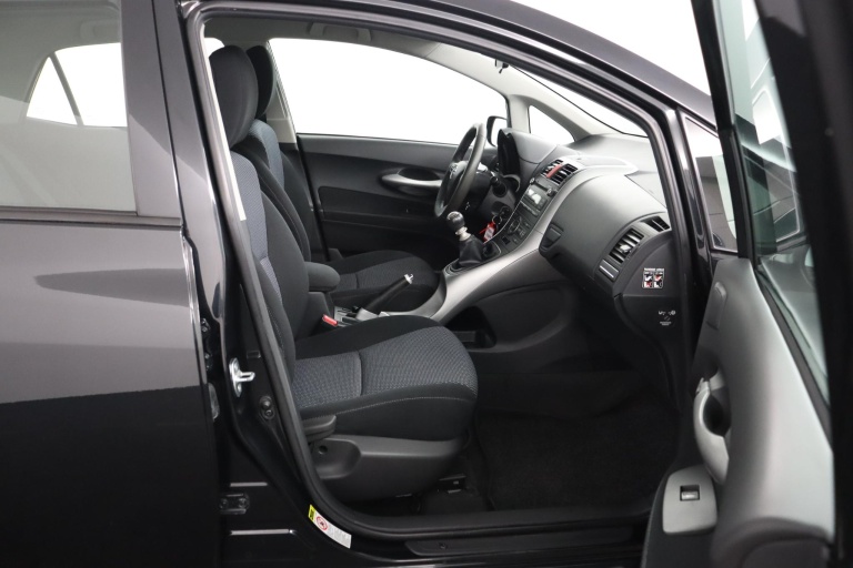 Toyota Auris - 1.6 Aspiration 21