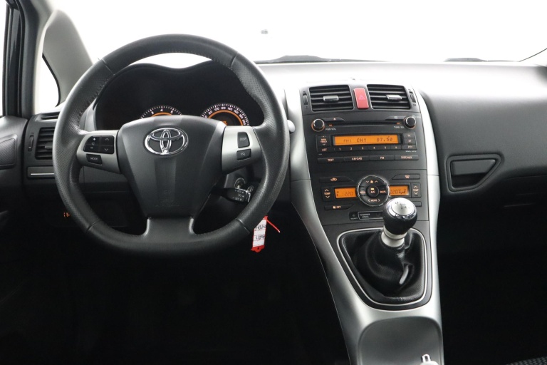 Toyota Auris - 1.6 Aspiration 38