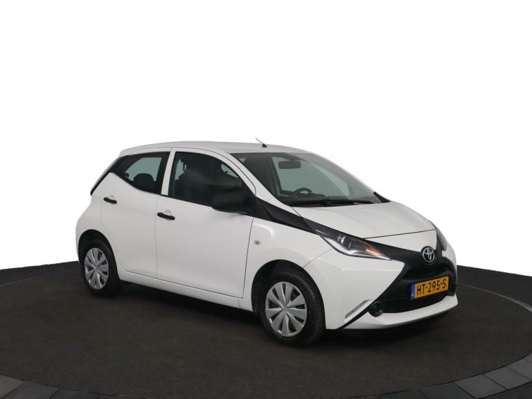 Toyota Aygo - 1.0 VVT-i x-now 13