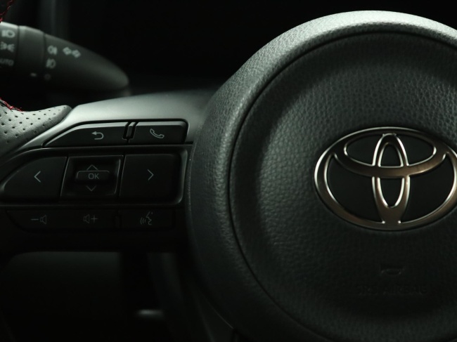 Toyota Yaris Cross - 1.5 Hybrid 130 GR SPORT