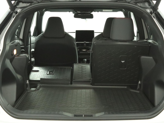 Toyota Yaris Cross - 1.5 Hybrid 130 GR SPORT