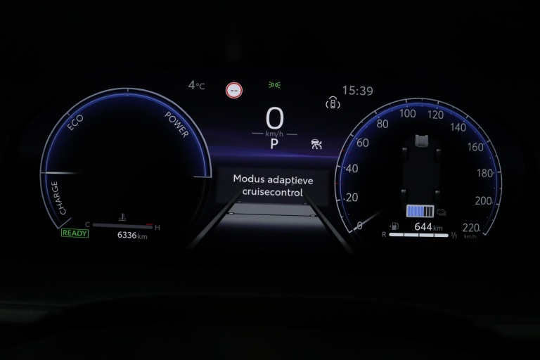 Toyota Yaris Cross - 1.5 Hybrid 130 GR SPORT 48