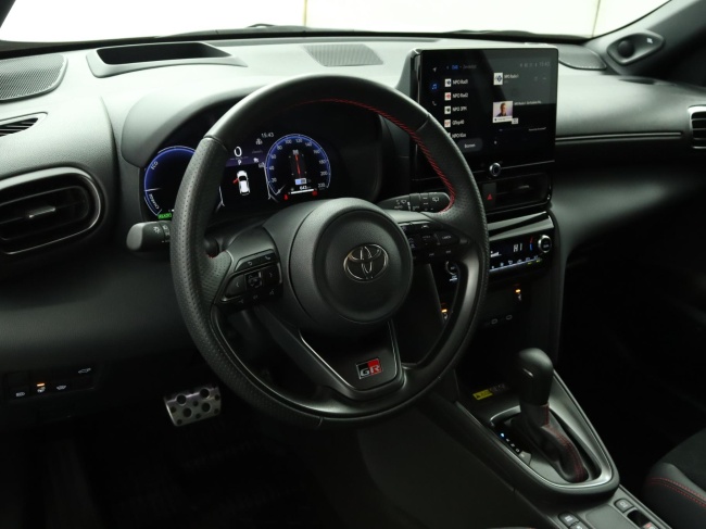 Toyota Yaris Cross - 1.5 Hybrid 130 GR SPORT