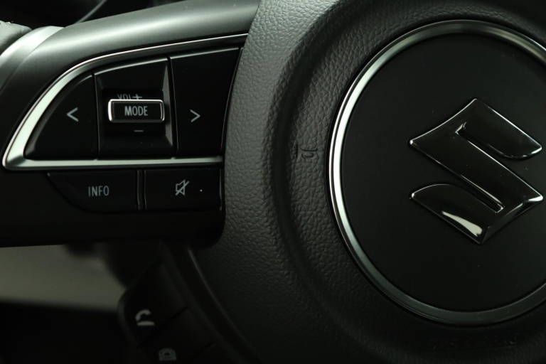 Suzuki Swift - 1.2 Style Smart Hybrid 19