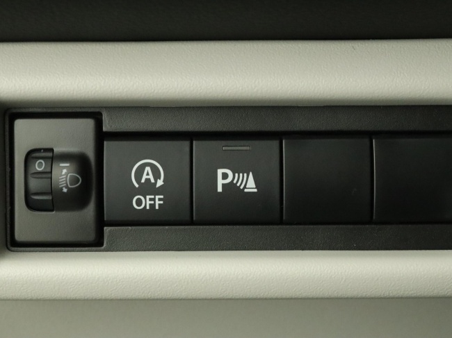 Suzuki Swift - 1.2 Style Smart Hybrid